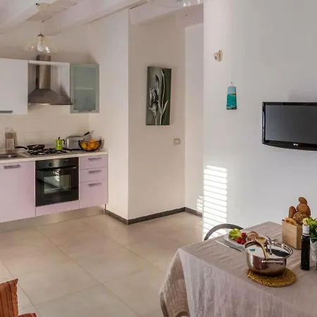 Apartment Cava Larica By Interhome Cava d'Aliga